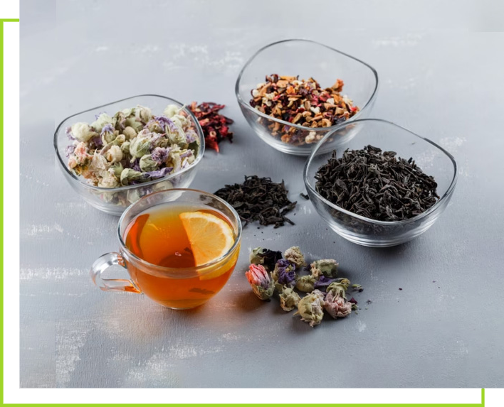 muestra de tés a granel en cuencos de cristal